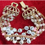Elegant Customizable Gold Charm Bracelet