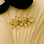 Golden Brooch 1007