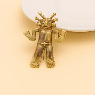 Golden Brooch 1024