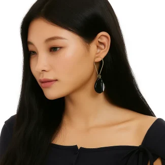 Black Earring 9010