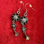 Black Earring 9016