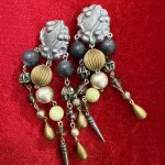 Black Earring 9024