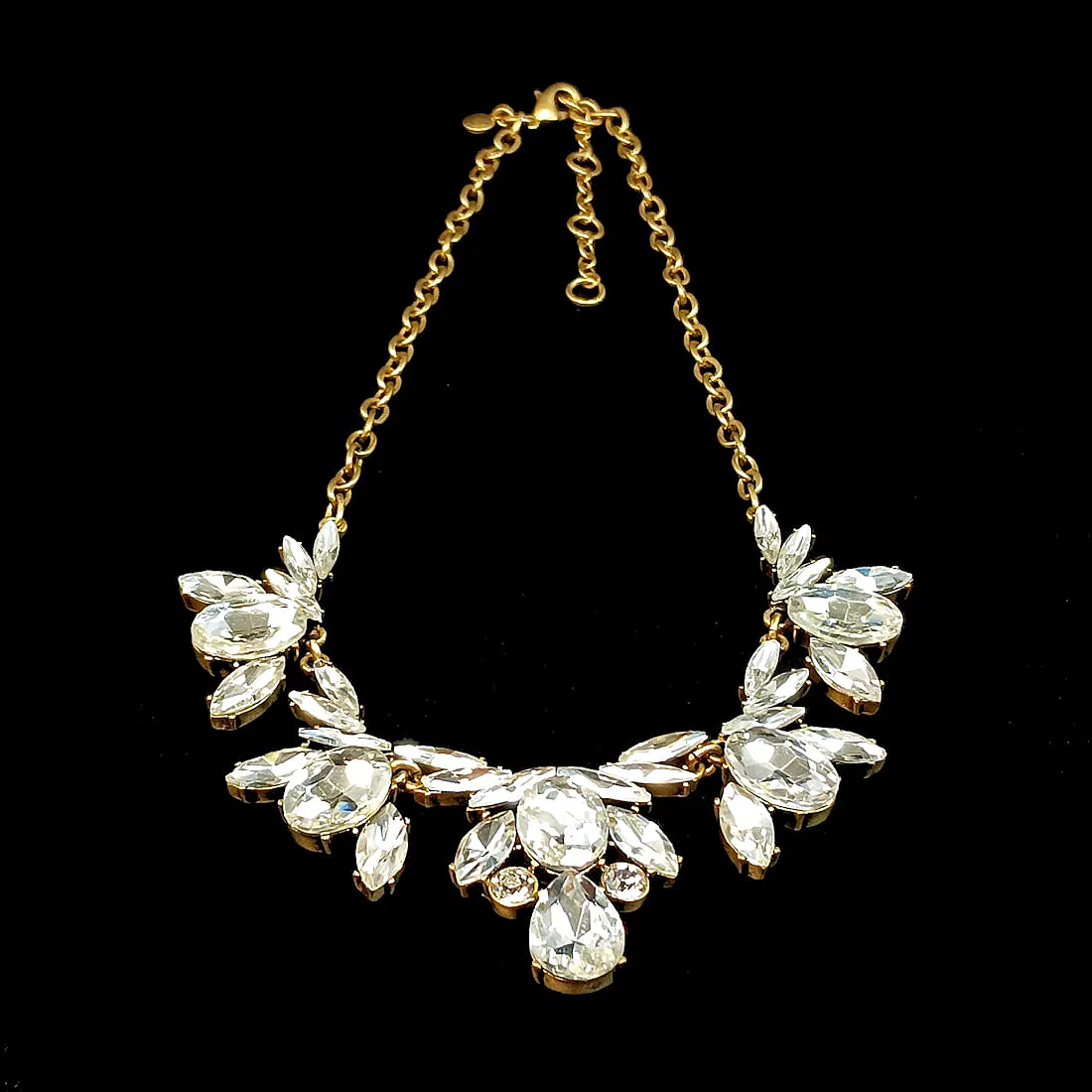 A-BRILLIANT-J.-CREW-NECKLACE-LARGE-RHINESTONES-2.webp-filenameUTF-8A20BRILLIANT20J.20CREW20NECKLACE20LARGE20RHINESTONES202.webp.webp