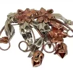 A LARGE FABULOUS VINTAGE FLORAL BROOCH 2