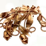 A LARGE FABULOUS VINTAGE FLORAL BROOCH 3