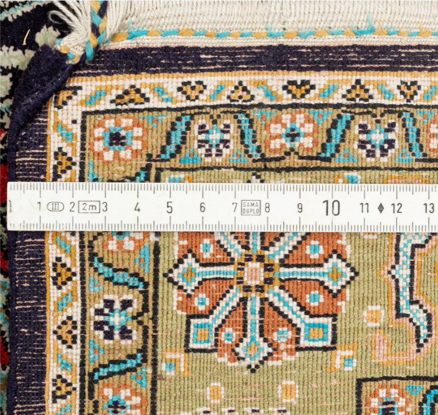A-rug-silk-Quum-ca-121-x-76-cm.-4.png-filenameUTF-8A20rug2C20silk20Quum2C20ca2012120x207620cm.20-204.png