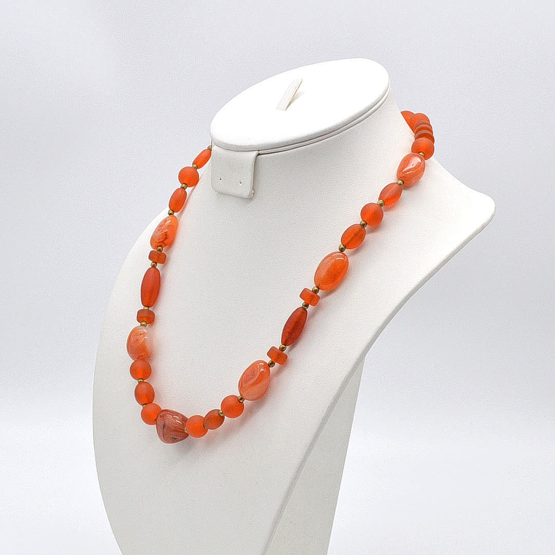 GEMSTONE-NECKLACE-MADE-OF-CARNELIAN-2.jpg-filenameUTF-8GEMSTONE20NECKLACE20MADE20OF20CARNELIAN202.jpg
