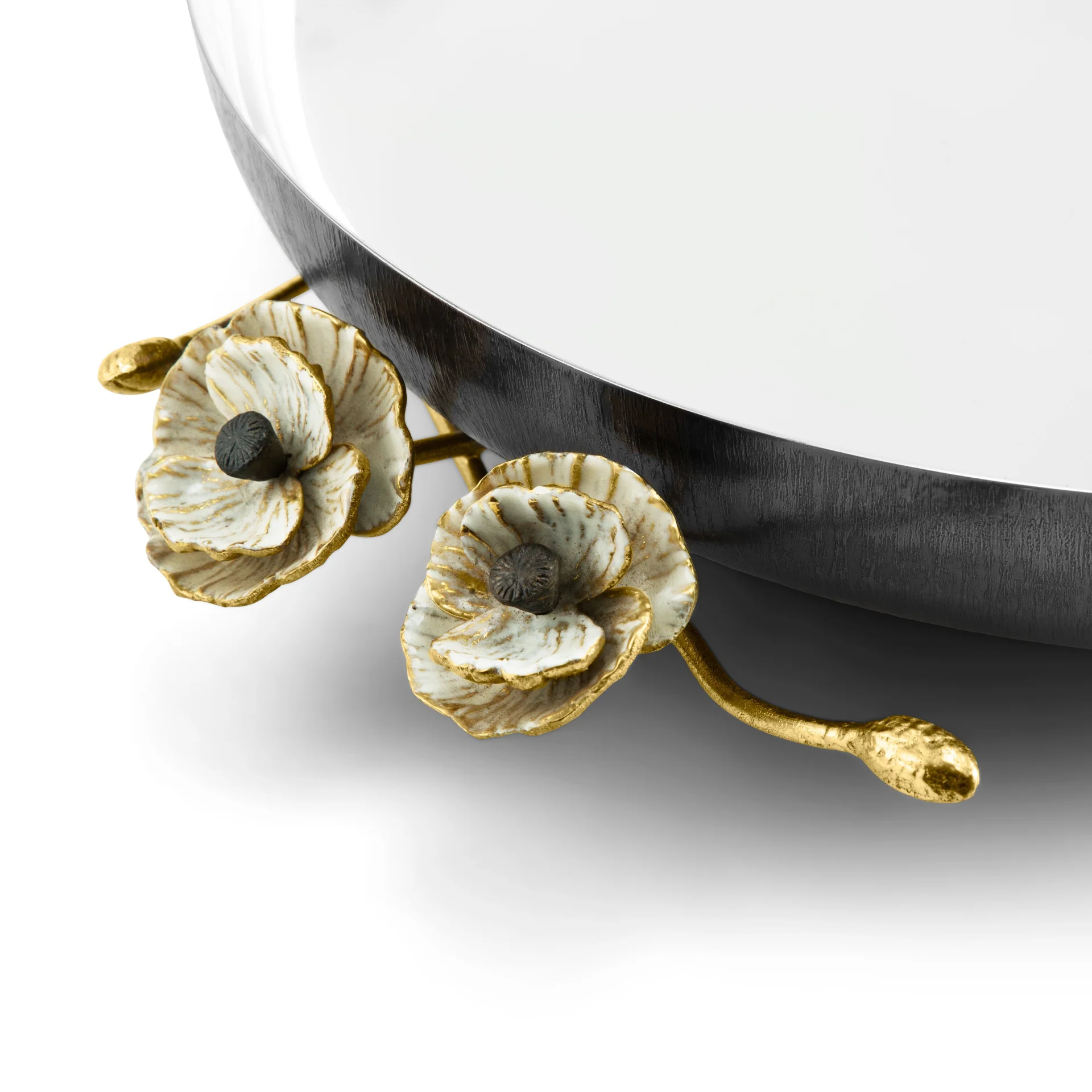 michael-aram-anemone-footed-platter-249245.webp-filenameUTF-8michael-aram-anemone-footed-platter-249245.webp.webp