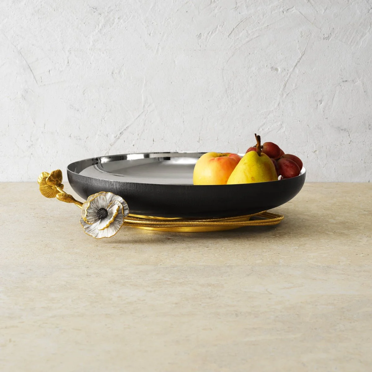 michael-aram-anemone-footed-platter-3523262.webp-filenameUTF-8michael-aram-anemone-footed-platter-3523262.webp.webp