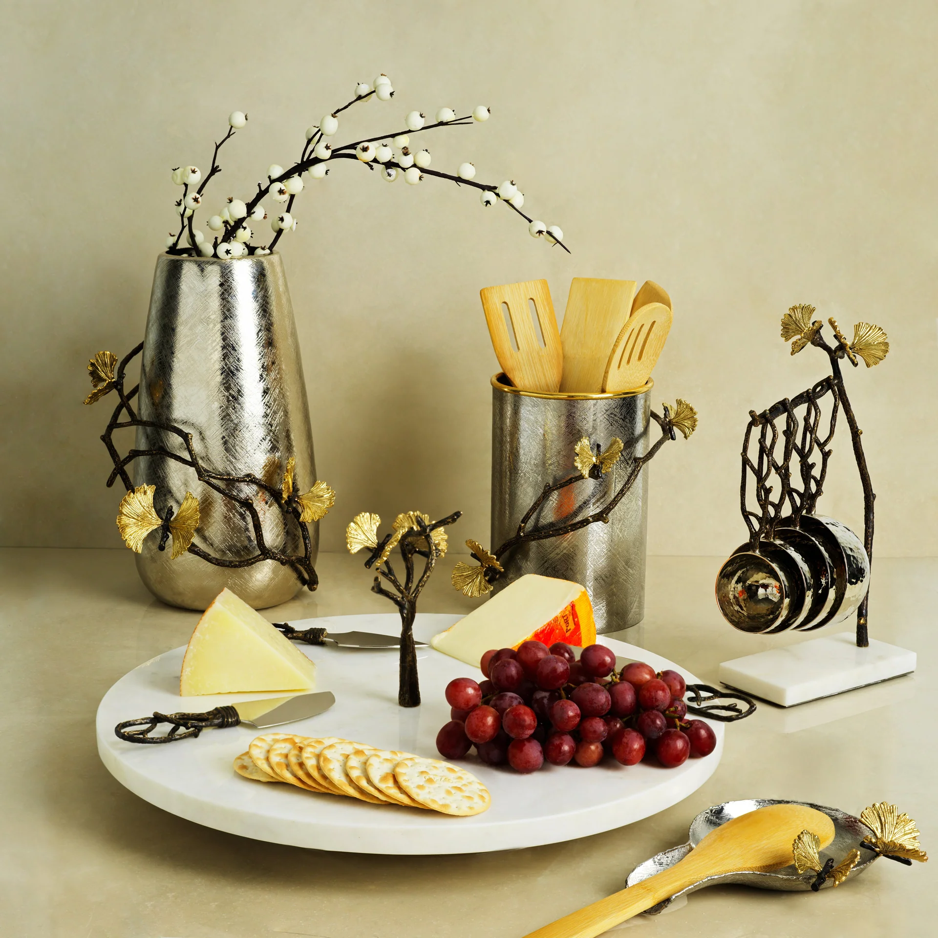 michael-aram-butterfly-ginkgo-utensil-holder-545991.webp-filenameUTF-8michael-aram-butterfly-ginkgo-utensil-holder-545991.webp.webp