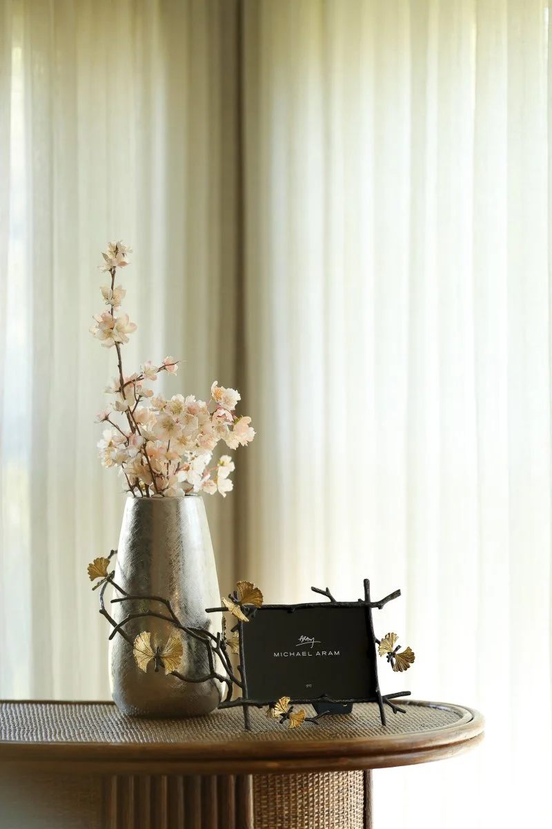 michael-aram-butterfly-ginkgo-vase-2475615.webp-filenameUTF-8michael-aram-butterfly-ginkgo-vase-2475615.webp.webp